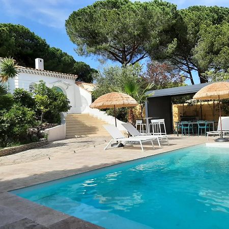 Villa Rasoa Chambre Libellule Agde Bagian luar foto