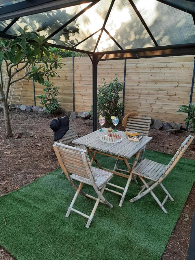 Villa Rasoa Chambre Libellule Agde Bagian luar foto