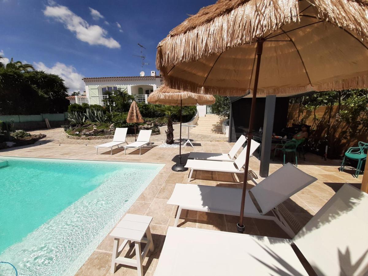 Villa Rasoa Chambre Libellule Agde Bagian luar foto
