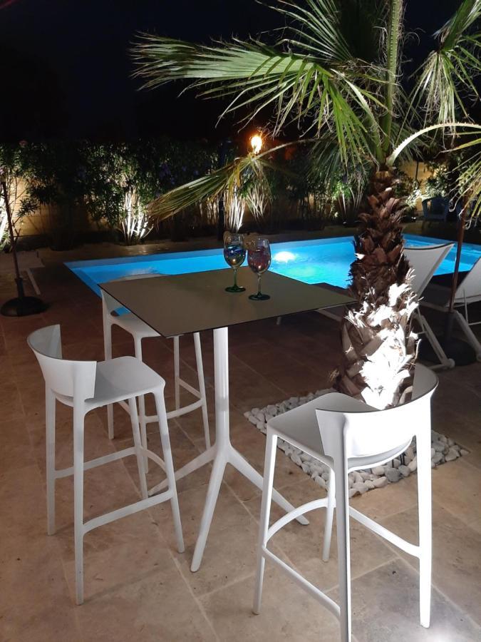 Villa Rasoa Chambre Libellule Agde Bagian luar foto